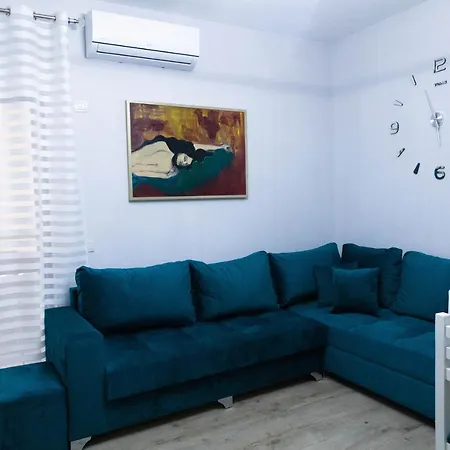 Angelx * Tirana